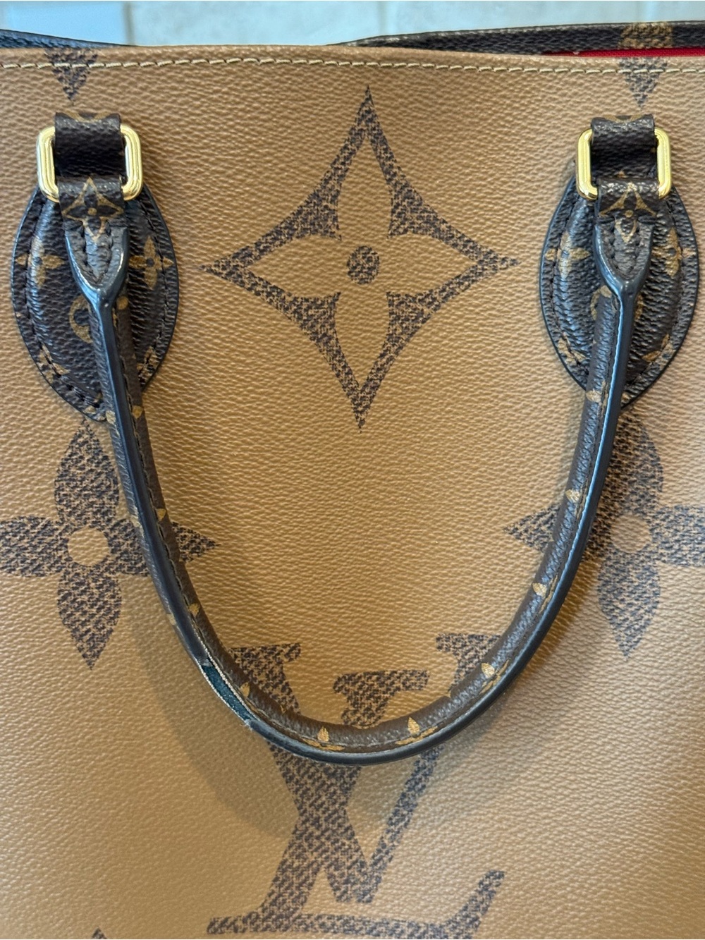Louis Vuitton Monogram Giant Onthego Tote in Brown with Red Interior - Picture 10 of 16